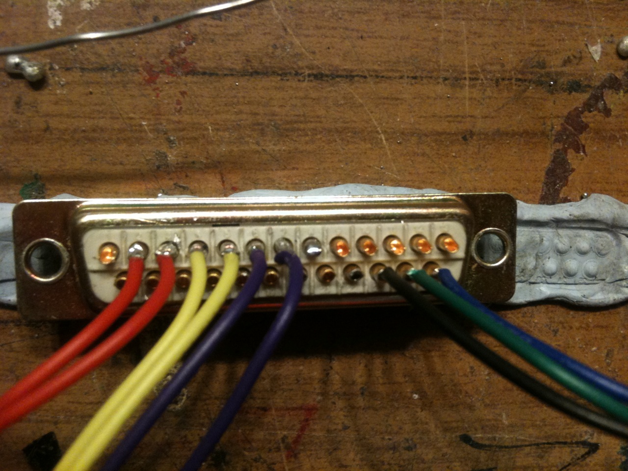 soldering to the 25-pin connector